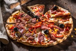 Pizza Capricciosa image