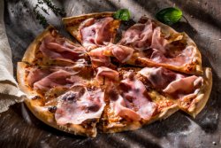 Pizza Prosciutto Crudo image