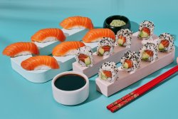 Salmon nigiri & Salmon Avocado Roll image