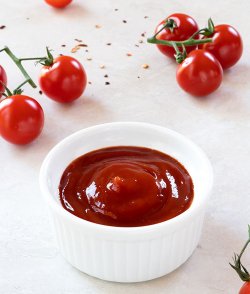Ketchup  picant  image