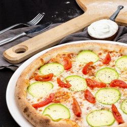 Pizza Zucchini 32 cm image