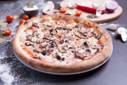Pizza Calzone 850 g image