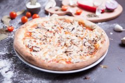 Pizza Funghi 630 g  image