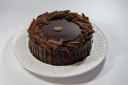 Tort "Full Chocolate Cake" - recomandat pentru 8-10 pers. image