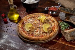 Pizza Tonno e cipolla medie image