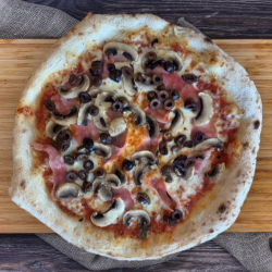 Pizza Capriciosa image