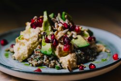 Avocado and quinoa salad image
