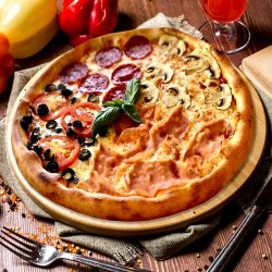 Pizza Quattro stagioni mica image