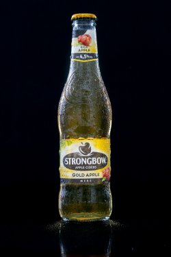 Strongbow gold apple 330 ml image