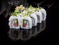 Sake Roll image