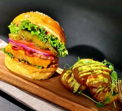 Hofmade pulled pork menu image