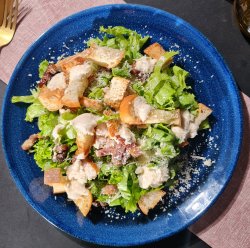 Salată caesar image