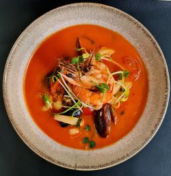 Supă fructe de mare image