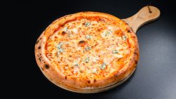 Pizza Quattro formaggi 24 cm image