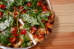 Pizza Pollo Italiana mica image