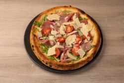 Pizza Prosciutto crudo e rucola image
