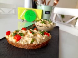 Salată de vinete cu smântână din caju si usturoi image