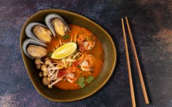 La Premium Tom Yum image