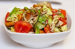 Salată libaneză mărunțită image