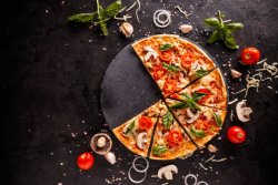 Pizza Ravena image