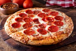 1 + 1 | Pizza Salame image