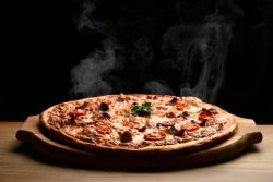 Pizza Tonno e cipolla image