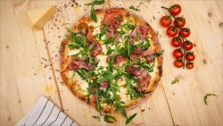 Very Italian (Pizza Prosciutto Crudo) 32cm image