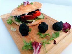 Smoked Burger cu Black Cheese image