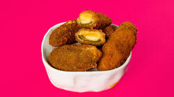Jalapeno cheddar poppers image