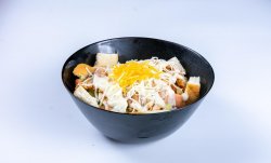 Salată Caesar de pui image