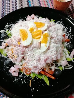 Salata bulgareasca image
