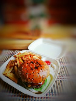 Cheeseburger porc image