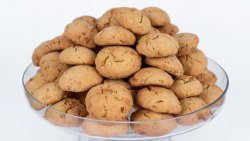 Cookies cu fulgi de migdale image