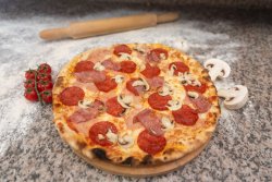 Pizza Verona image