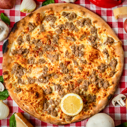 10. Pizza Tonno mică image