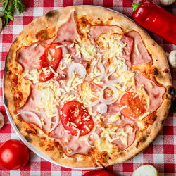 13. Pizza Românească medie image