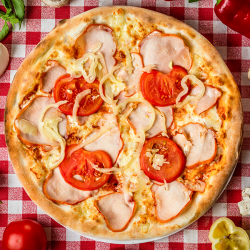 19. Pizza cu piept de pui 40 cm image
