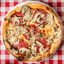 08. Pizza Funghi Salami medie image