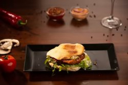 Hamburger cu bacon image
