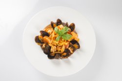 Tagliatelle allo Scoglio image