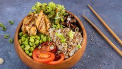 Poke Bowl cu creveți image