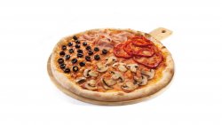 PIZZA QUATTRO STAGIONI image
