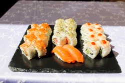 10% reducere: MIx spicy roll image