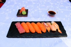 Nigiri love 7 + 1 image