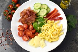 Salata Breakfast image