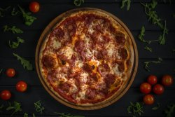Pizza Salami medie 1+1 image