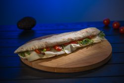 Sandwich Vegetarianul image