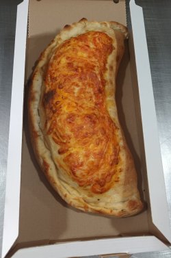 Pizza calzone image