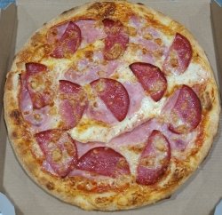 Pizza salumiere 32 cm image