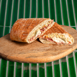 Cuban sandwich image